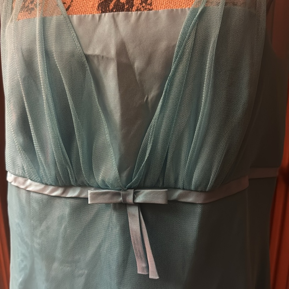 David’s Bridal🩵 teal dress like new - Picture 2 of 12